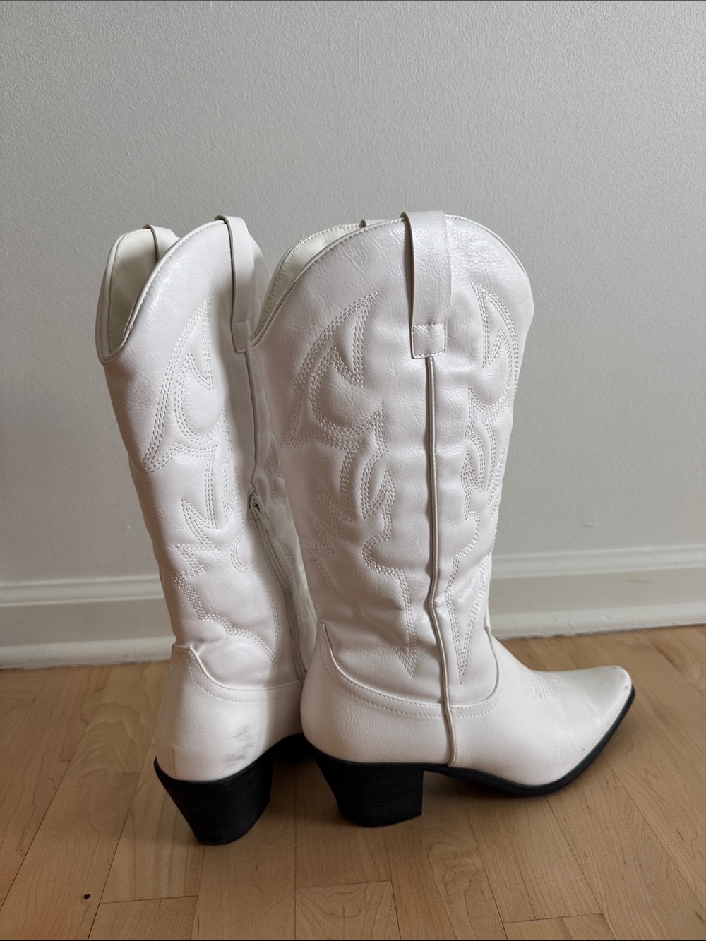 Princess Polly White Mid Heel Cowboy Boots - Picture 5 of 5